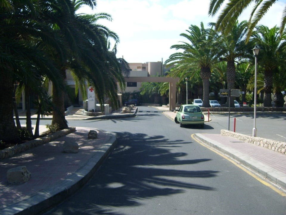 Am Hotel SBH Hotel Taro Beach