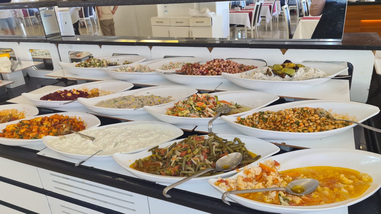 Gastro Mira Meridia Beach Hotel