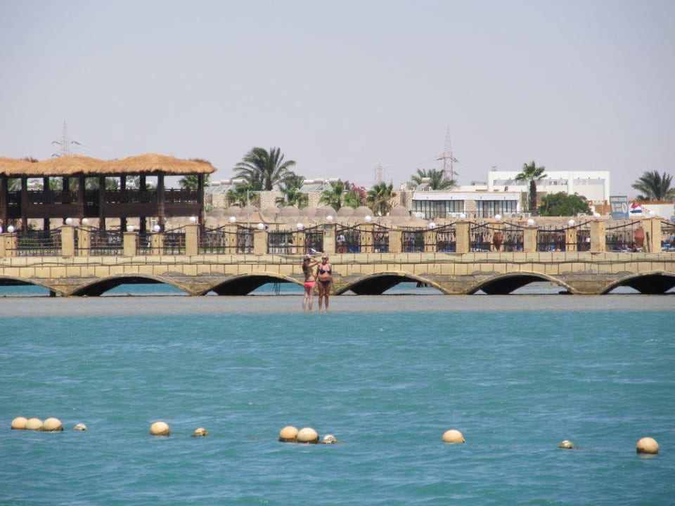 Мостик Pickalbatros Alf Leila Wa Leila Resort - Neverland Hurghada