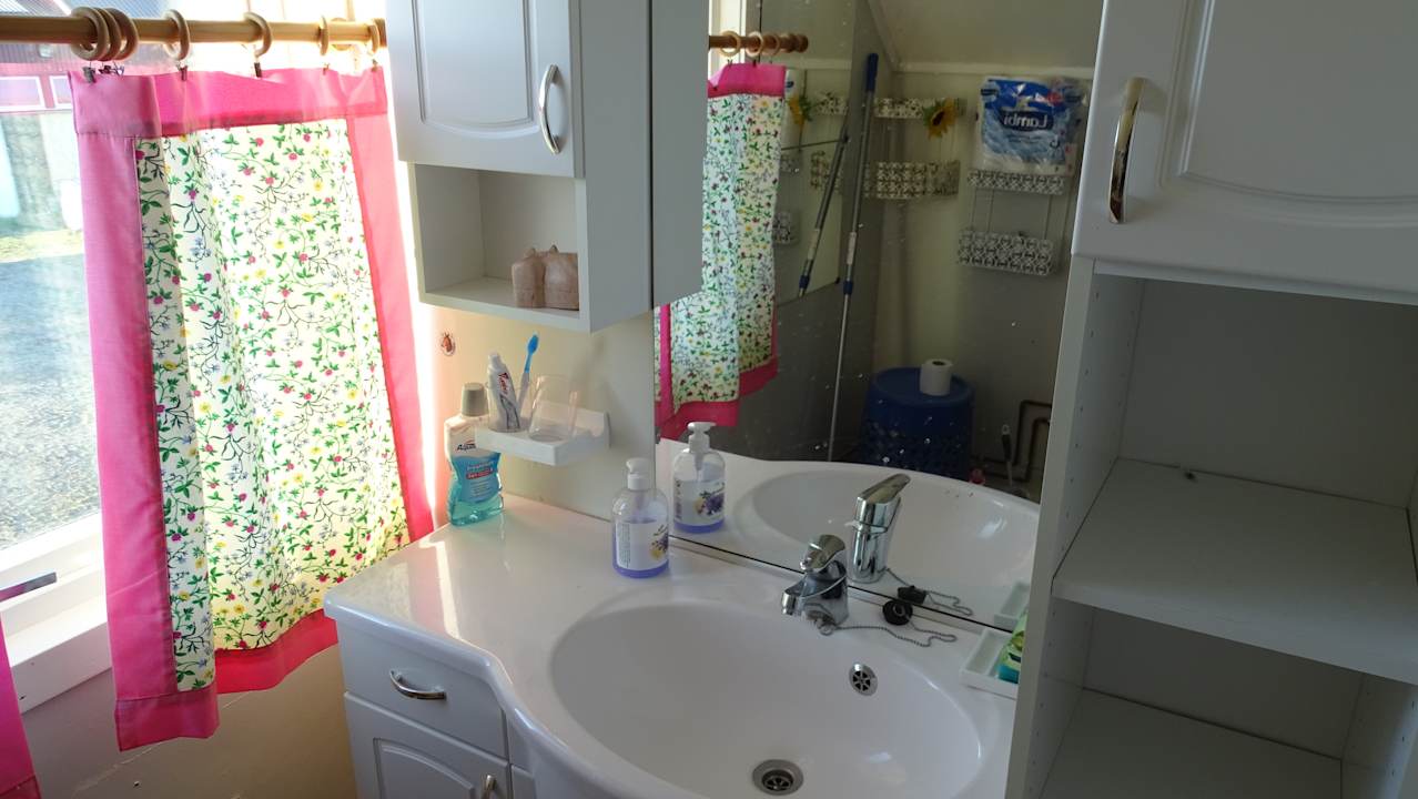 Sonstiges Gårdshytten, Dverbergveien 143