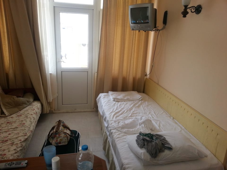 Neues Zimmer mit einem Bett. Merve Sun Hotel & Spa