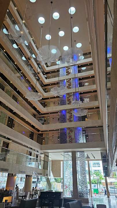 Lobby The Sanctuary Resort Pattaya, BW Signature Collection