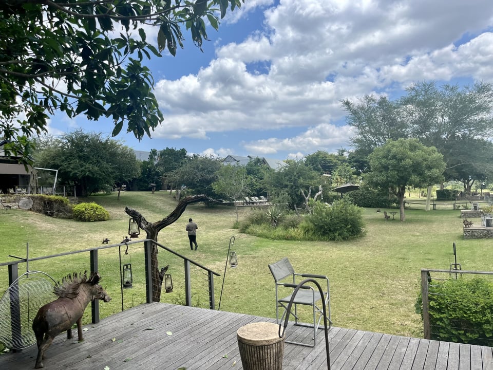 Gartenanlage Kambaku River Lodge