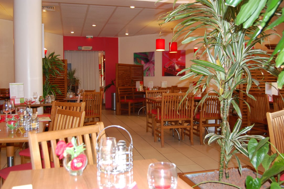 Le restaurant ibis Marseille Bonneveine Calanques Plages