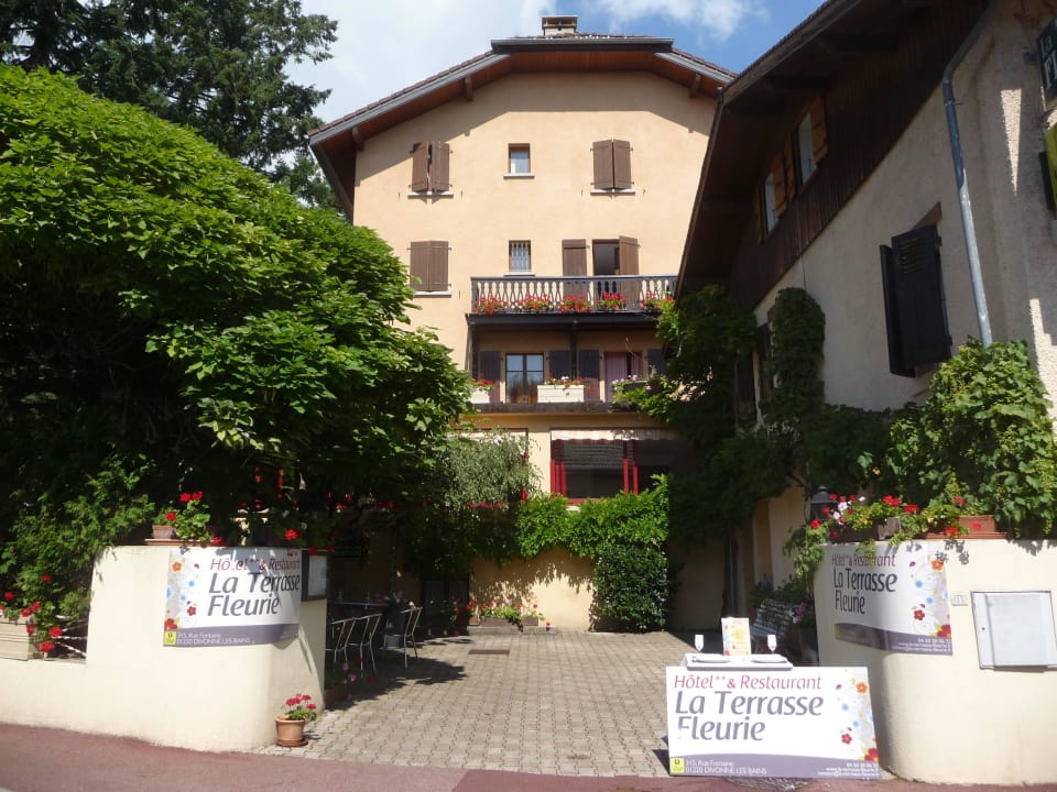 Bâtiment  Hotel La Terrasse Fleurie