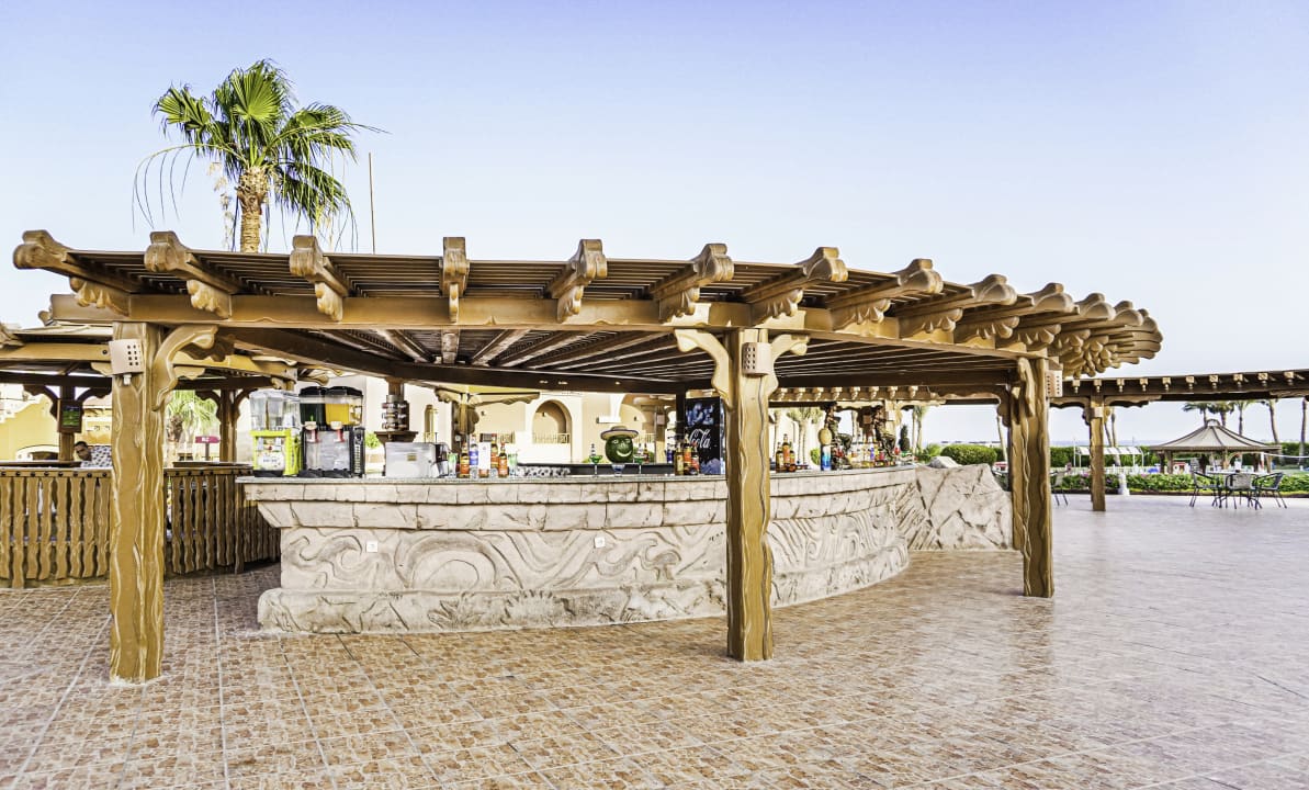 Gastro Charmillion Gardens Aquapark