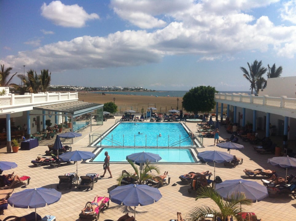 Ausblick Pool/Strand 1. OG Hotel Las Costas