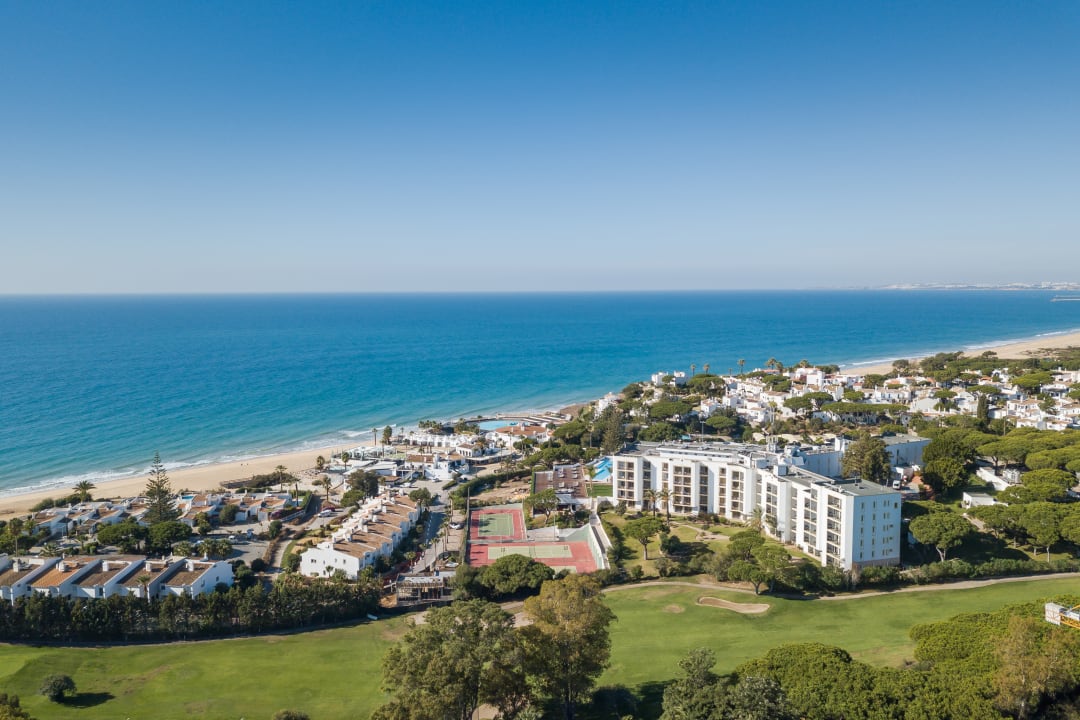 Außenansicht Dona Filipa Hotel