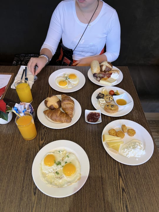 Gastro Radisson Blu Hotel Zürich Airport