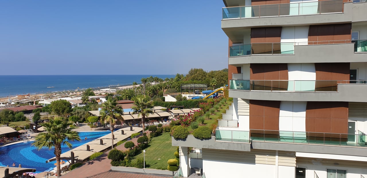 Zimmer Commodore Elite Suites & Spa - Adults only