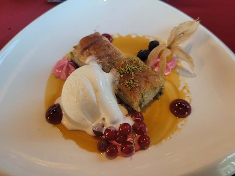 Gastro Sunis Evren Beach Resort Hotel & Spa