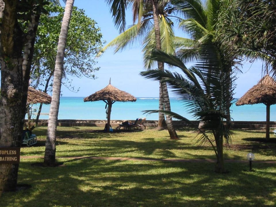 Liegewiese Neptune Paradise Beach Resort & Spa