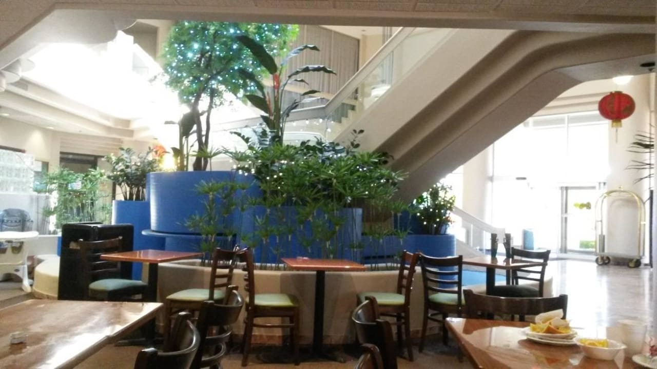 Eingangsbereich Fortune Hotel & Suites