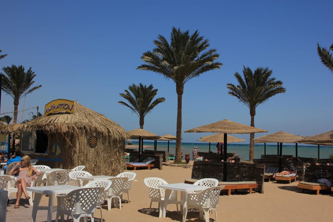 Gemütliche Atmosphäre am Strand Golden Beach Resort