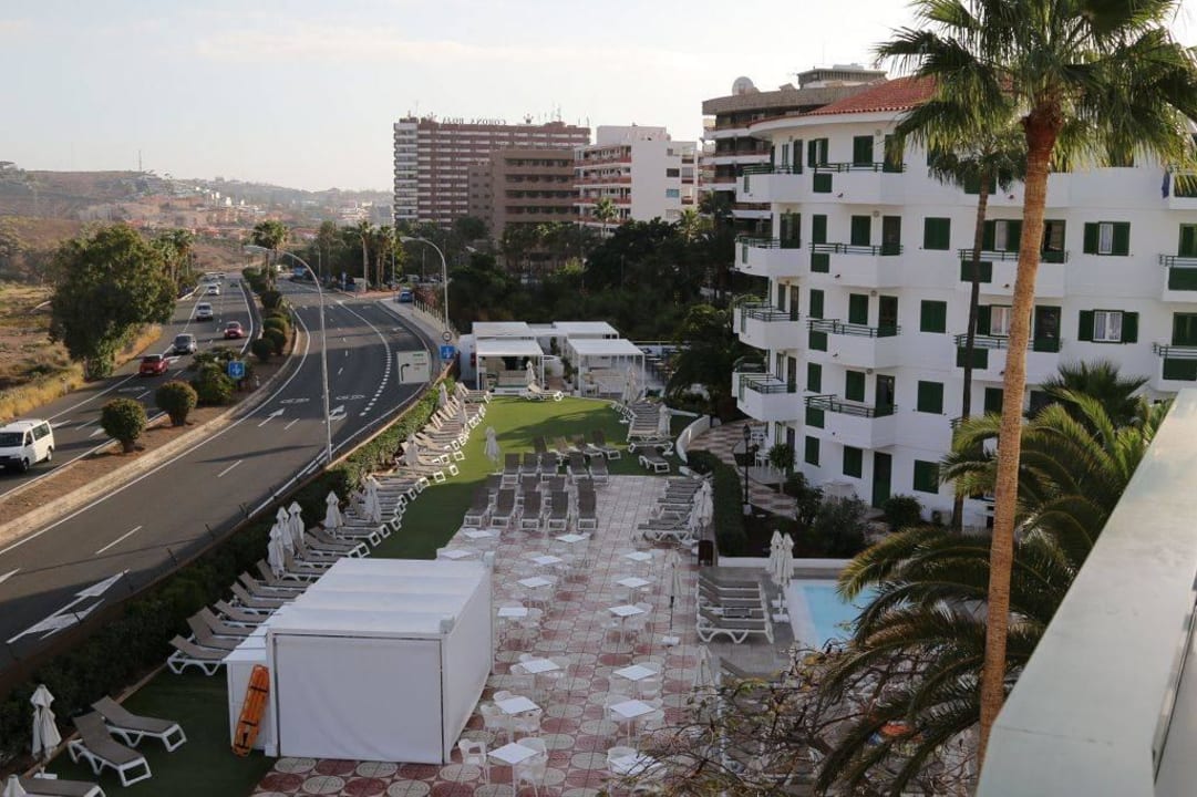 Hotelanlage bei Tag Anlage Servatur Playa Bonita