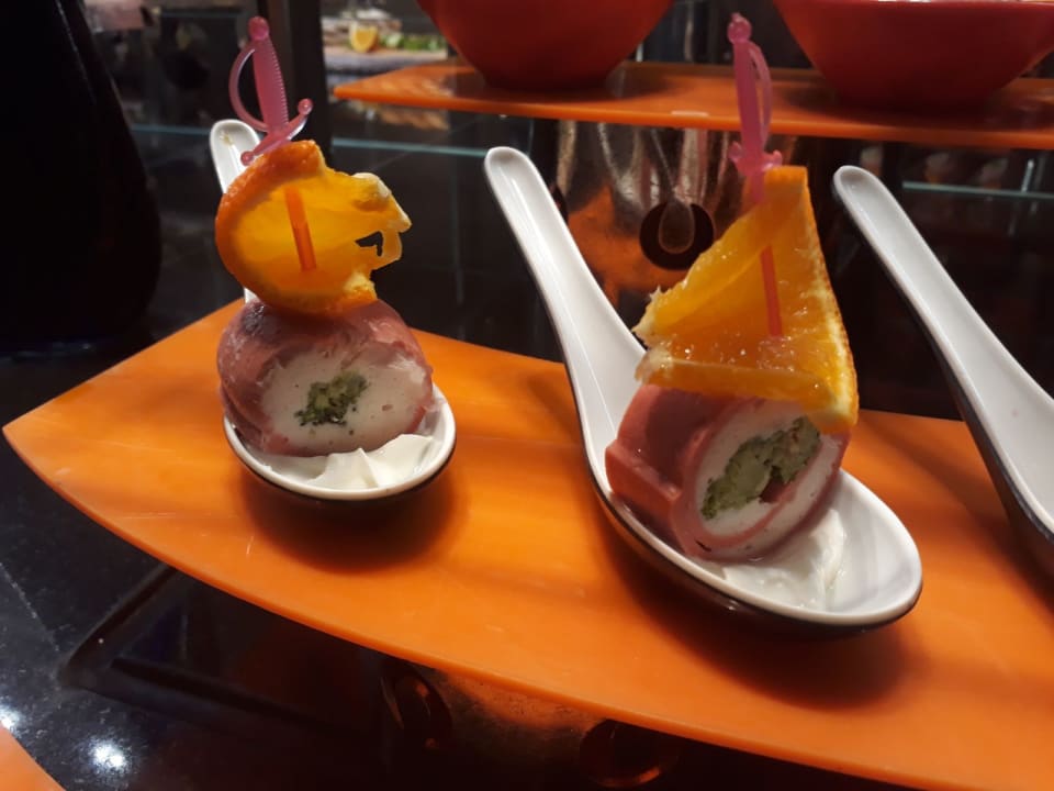 Gastro Well Palace Side