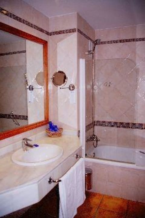 Bad Hotel IPV Palace & Spa