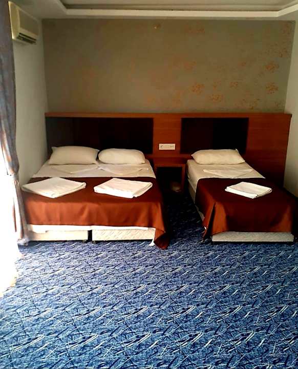 Zimmer Lavin Garden Hotel