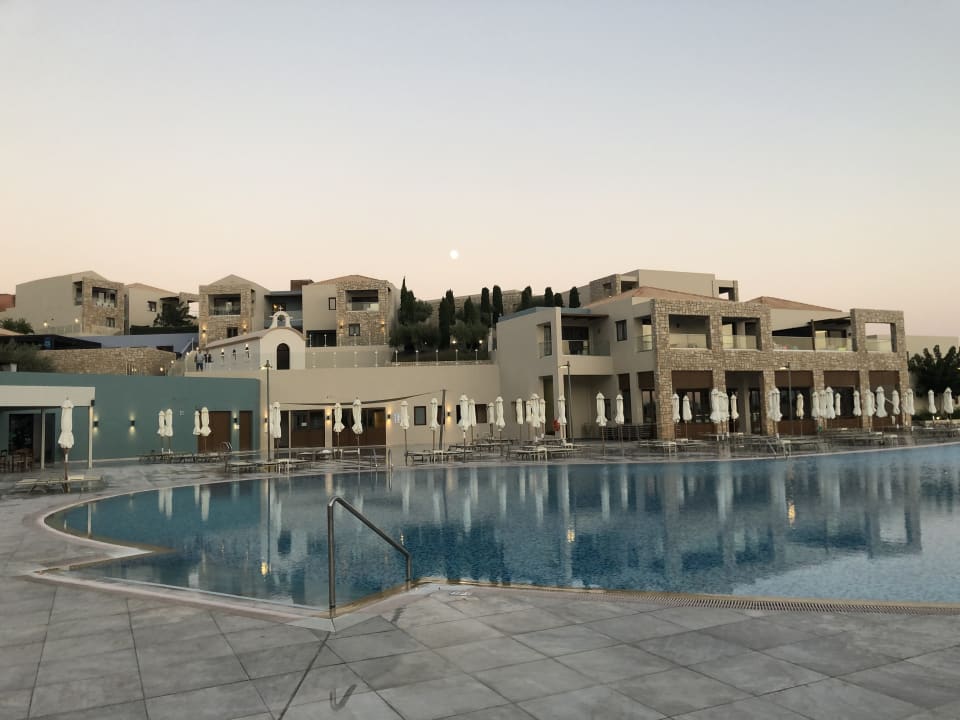 Pool Blue Lagoon Village