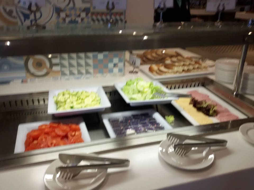 Bei AI Snacks am Nachmittag db San Antonio Hotel + Spa