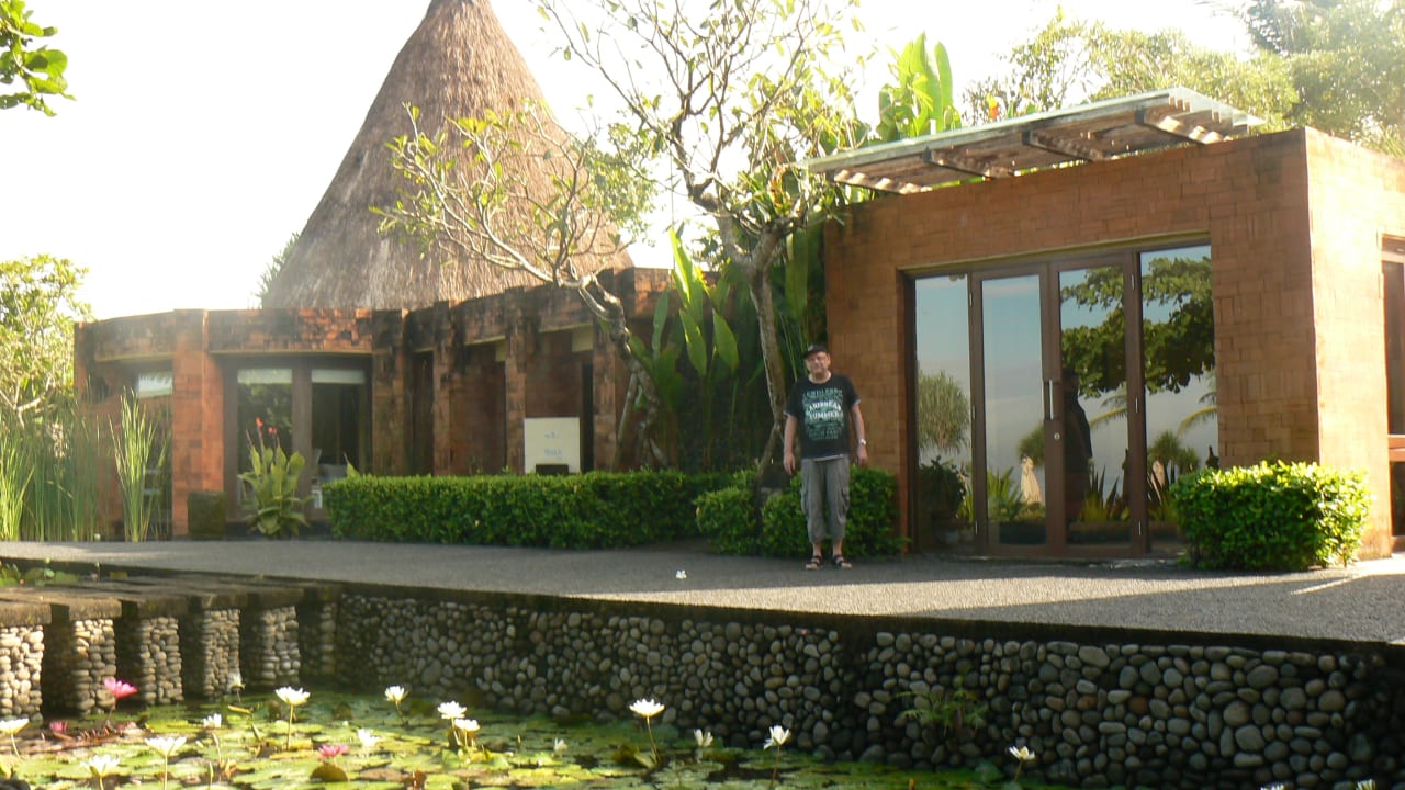 Außenansicht WakaGangga Resort