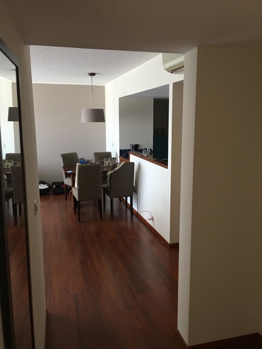 Flur zur Küche Hilton Noumea La Promenade Residences