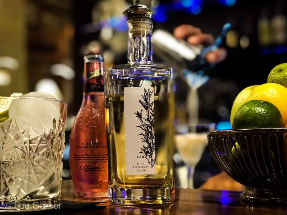 Gastro Marina Playa Suite Hotel