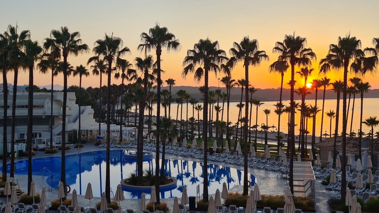 Außenansicht Hipotels Mediterraneo
