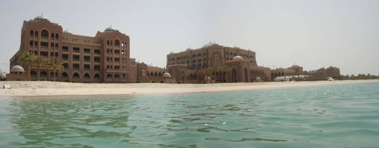 Der Hotelstrand Emirates Palace Mandarin Oriental
