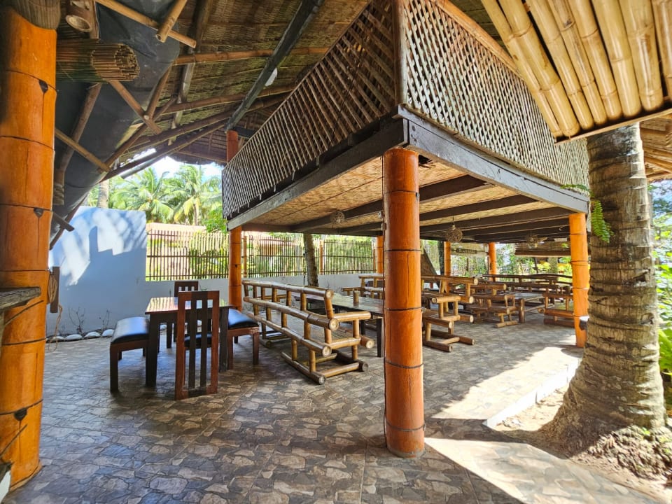 Gastro Big Bamboo Beach Resort Sipalay