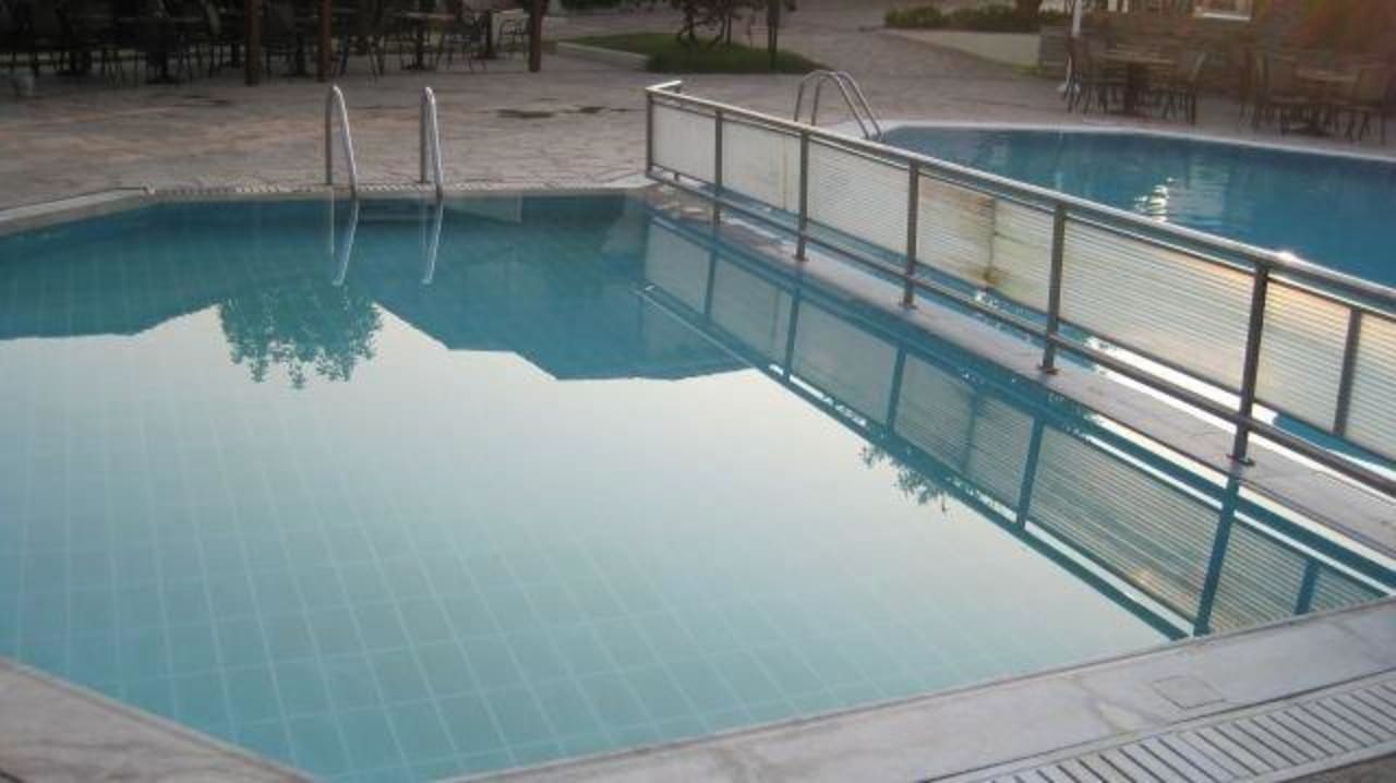 Pool Hotel Portes Beach