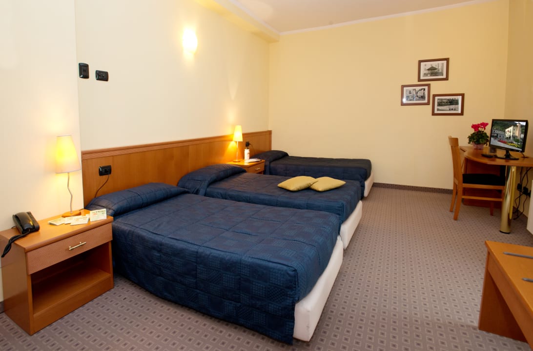 Zimmer Hotel Garni Le Corti