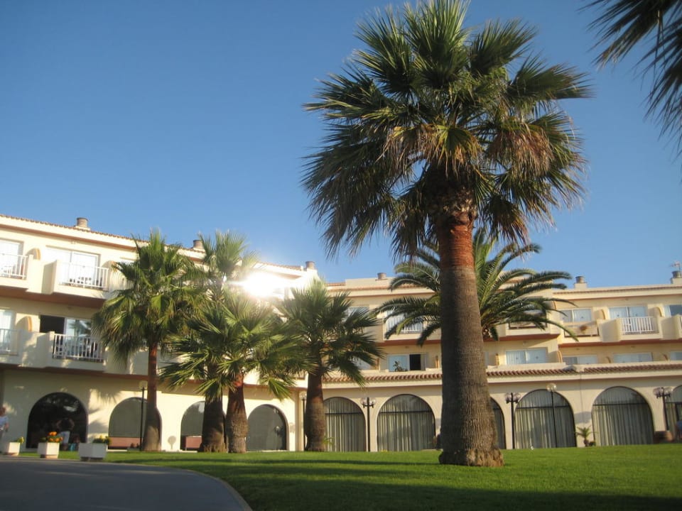 Unten das Restaurant blau punta reina