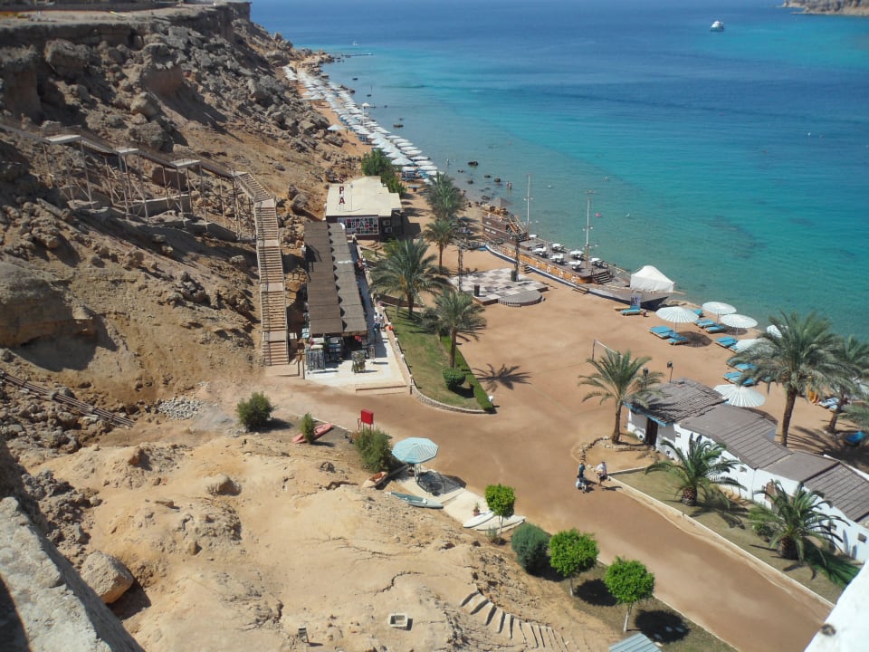 Blick zum Strand und Hausriff Albatros Sharm Resort