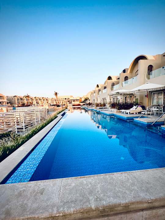 Pool SUNRISE Anjum Resort