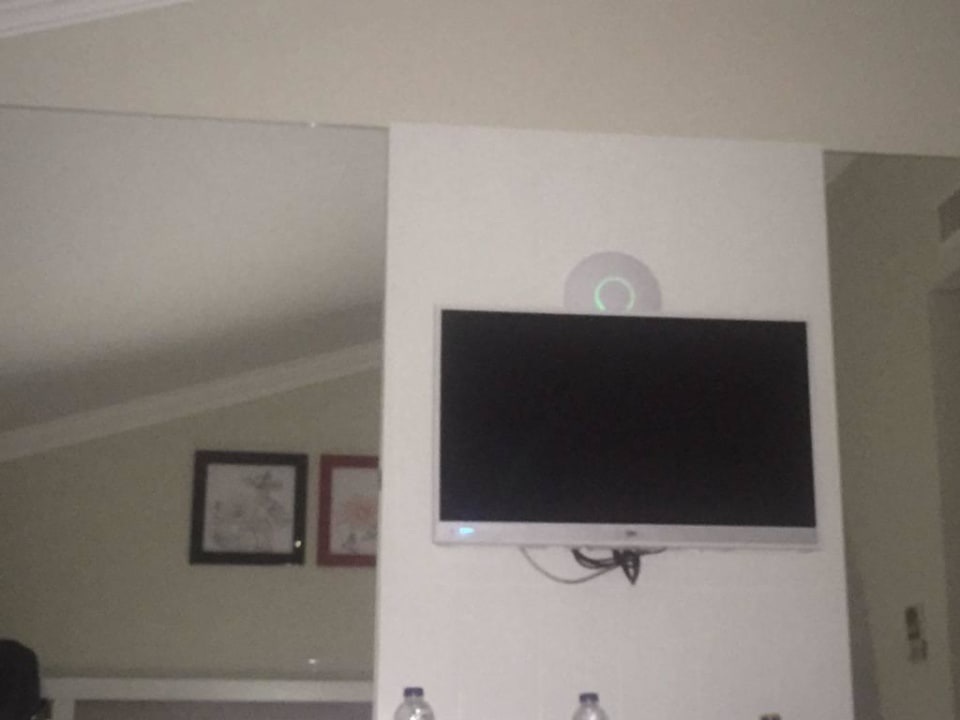 TV LRS Port River Hotel & Spa
