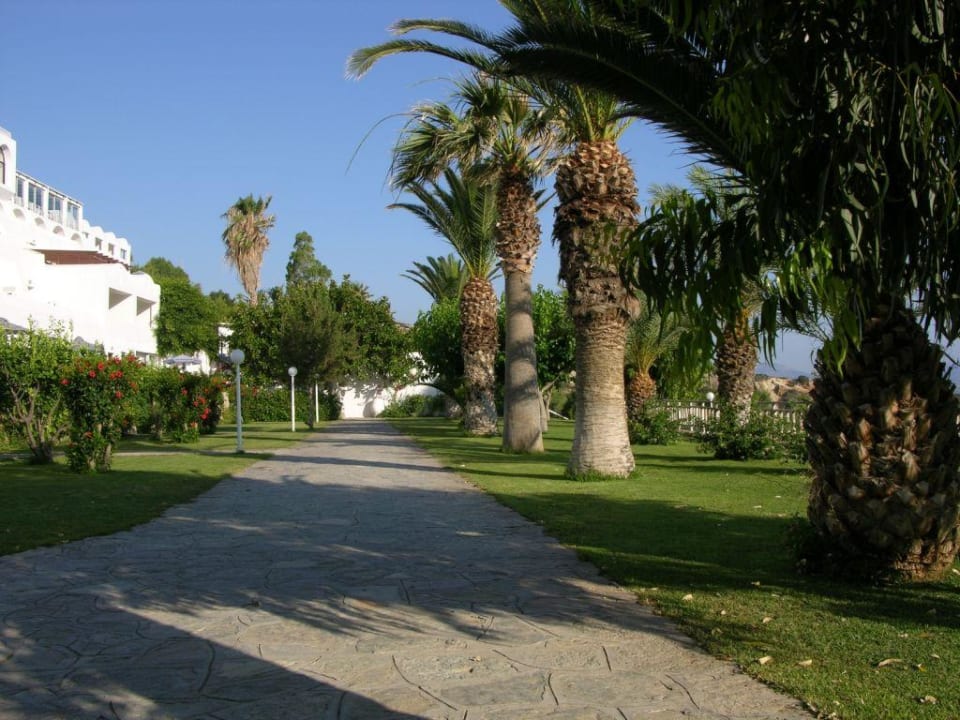 Außenanlage Hotel Istron Bay
