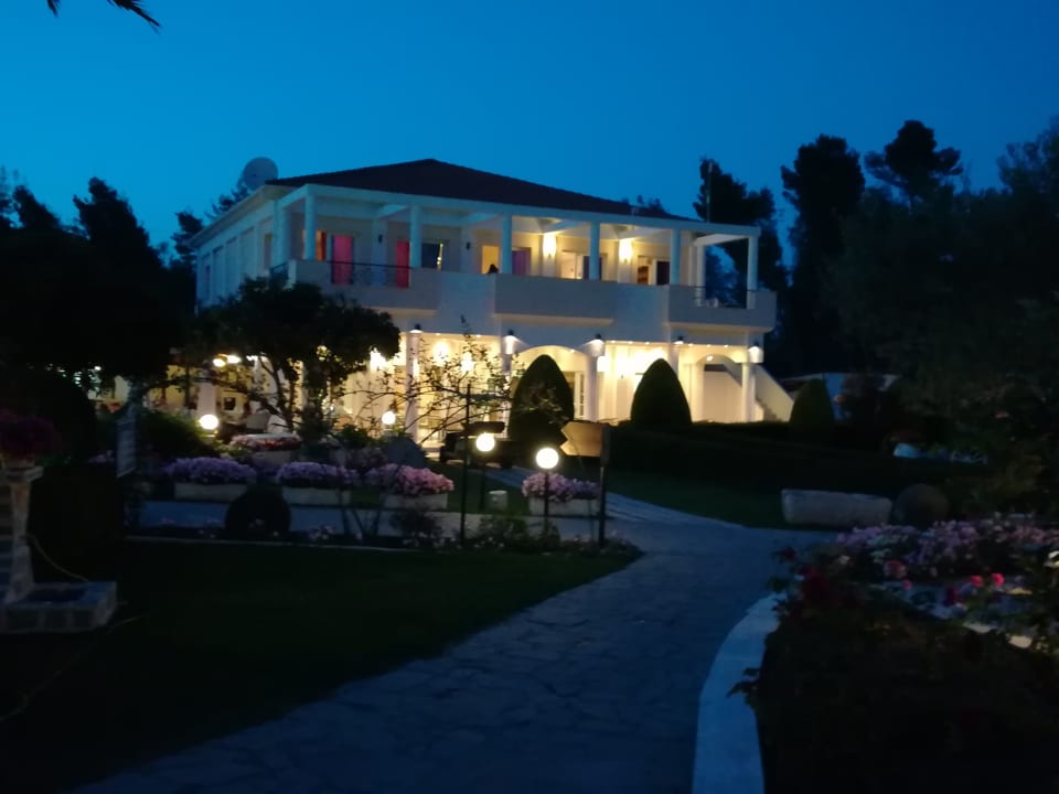 Lobby Hotel Chrousso Village