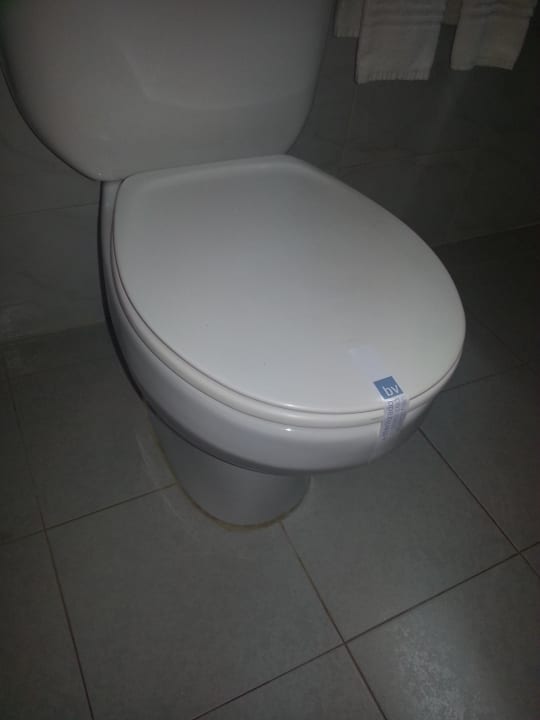 Desinfiziertes Klo Hotel BelleVue Lagomonte