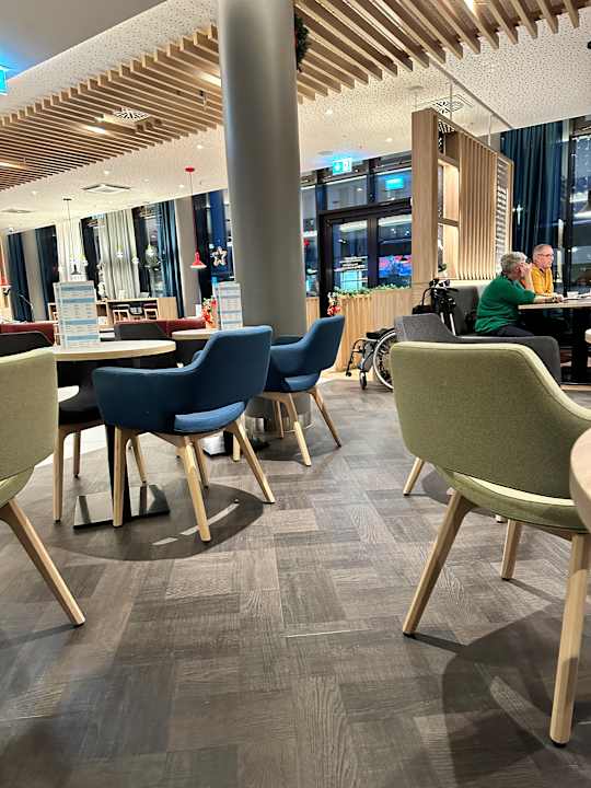 Gastro Holiday Inn Express Düsseldorf - Hauptbahnhof by IHG