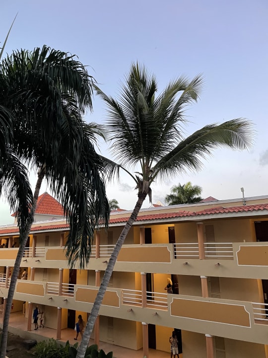 Gartenanlage Hotel Viva Dominicus Beach by Wyndham - All Inclusive Resort