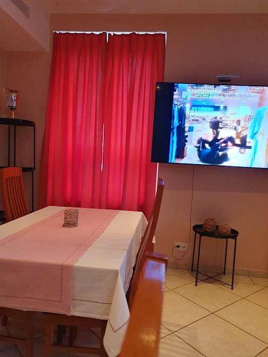 Außenansicht Hotel Edelweiss