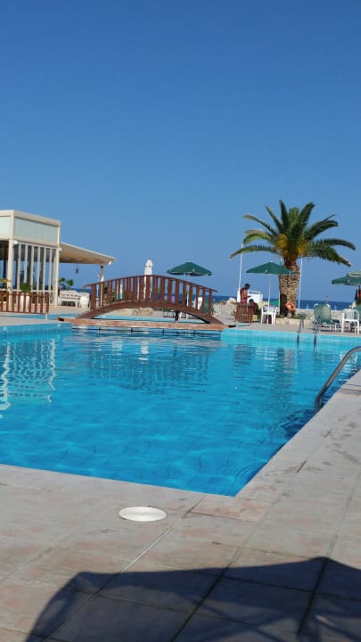 Pool Hotel Kathrin Beach