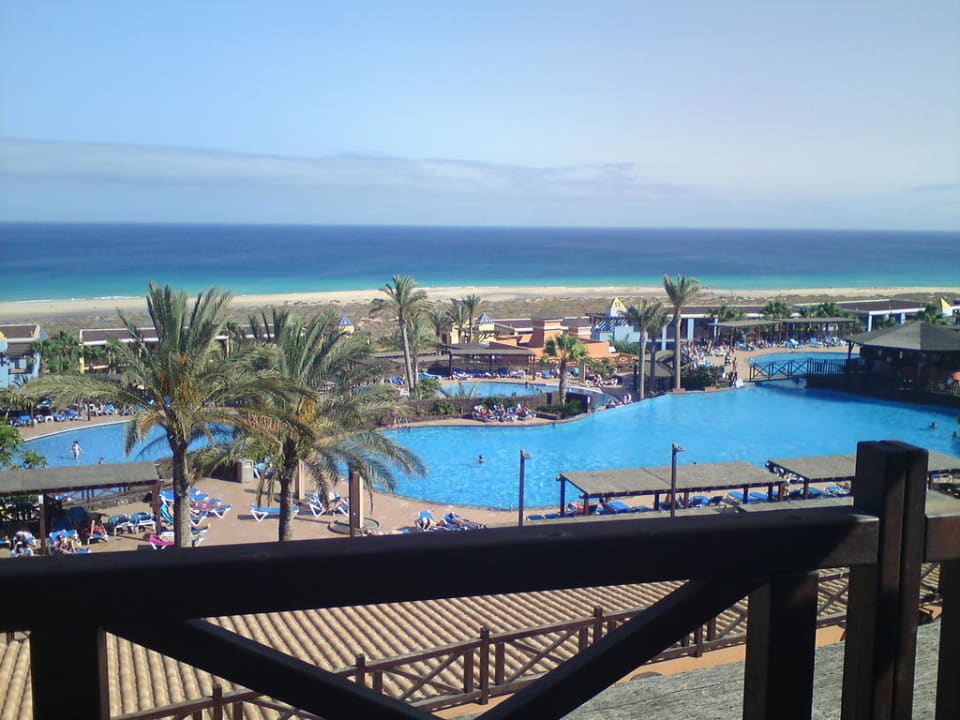 Pool von einer der Terrassen aus Occidental Jandía Playa