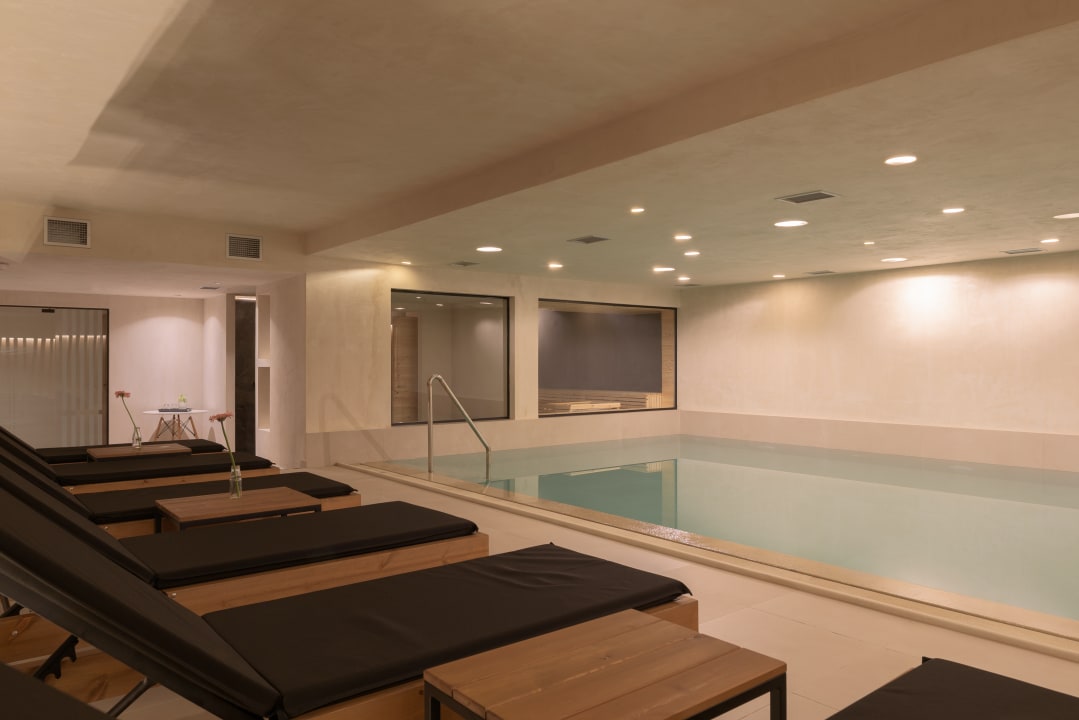Pool Bio Suites Hotel