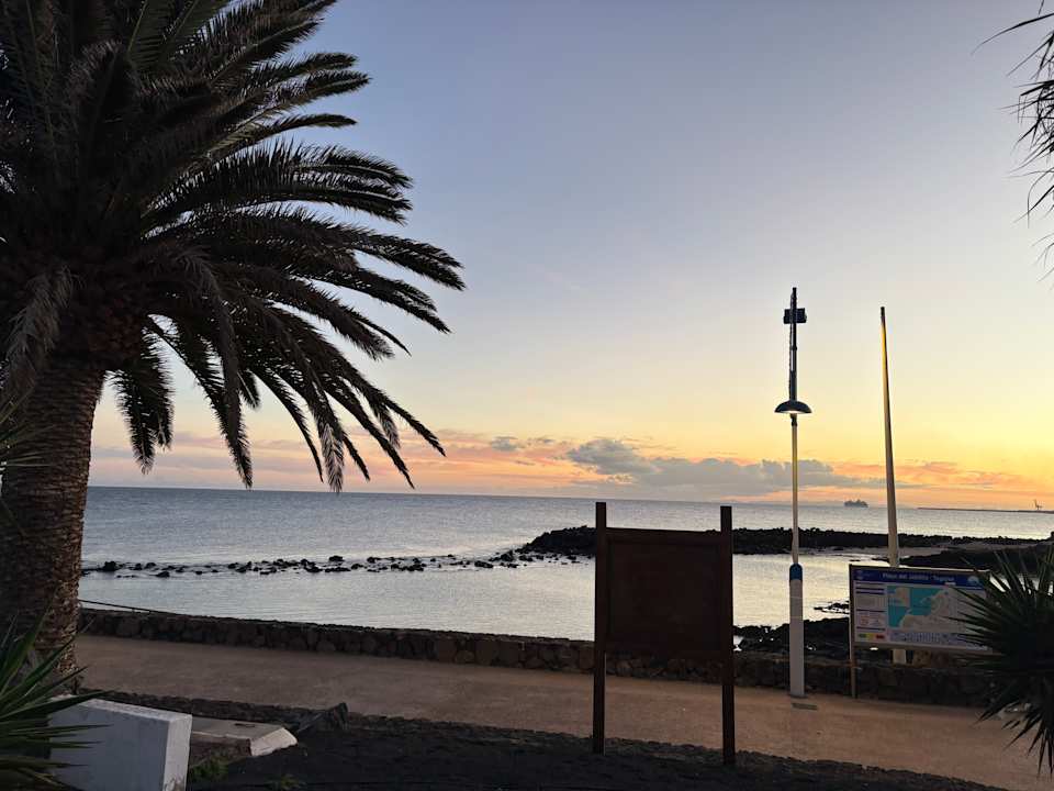 Strand Hotel Grand Teguise Playa