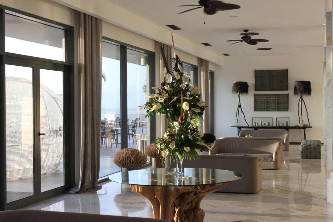 Lobby Hotel Baia Azul