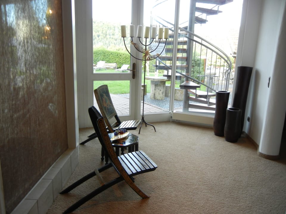 Sitzgelegenheit im Spa-Bereich Hotel Freund