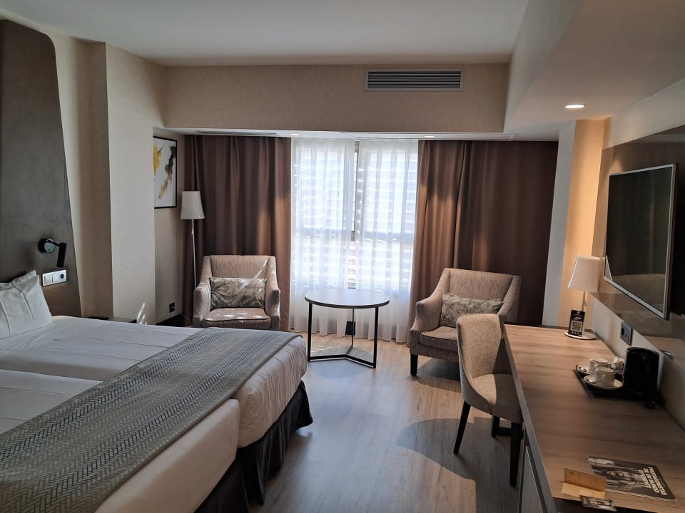 Zimmer Hotel Ilunion Málaga
