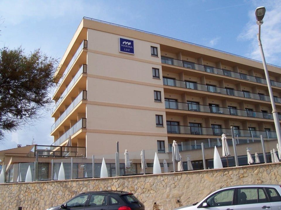 Blick von der Strasse aufs Hotel AluaSoul Palma